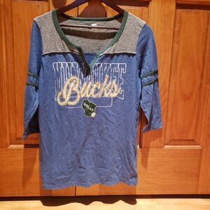 Women's Milwaukee Bucks NBA Blue 3/4 Sleeve Length V-Neck Shirt Sz. L Basketball